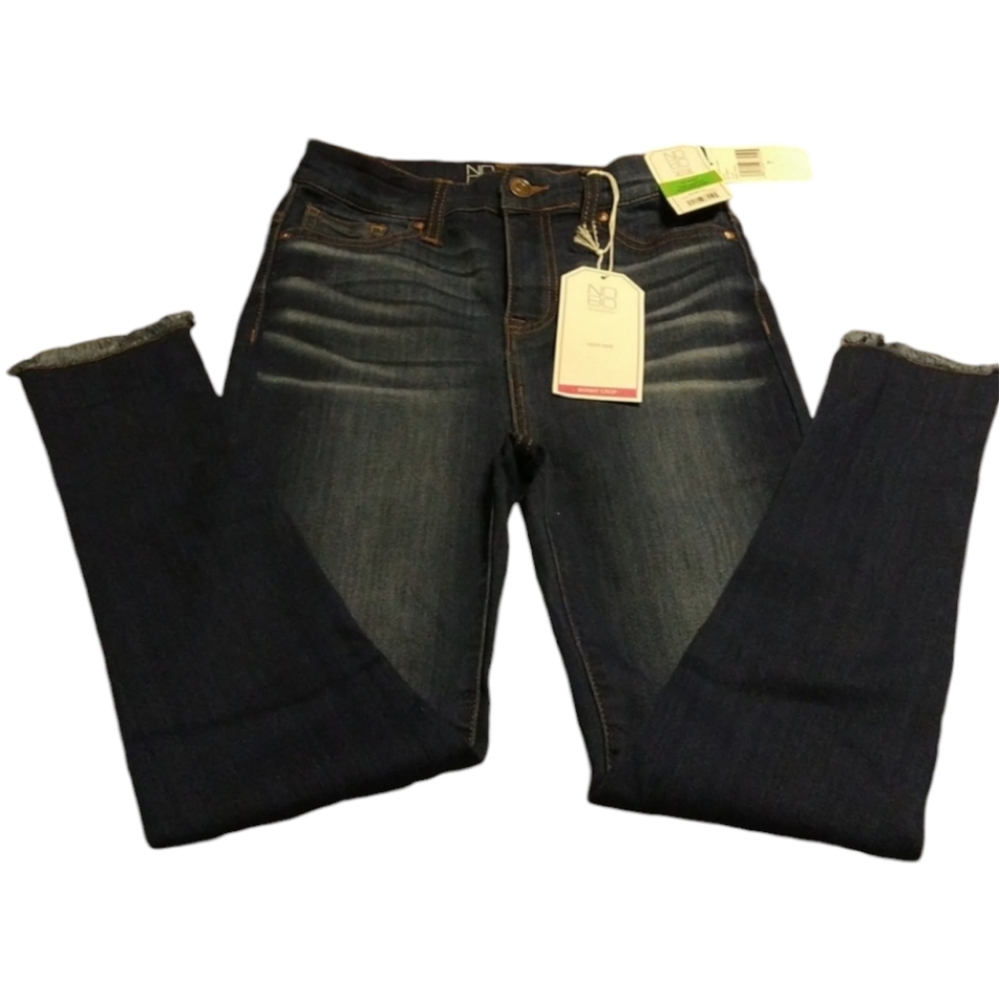 2/$20 High waist, high rise, dark stretchy skinny jeans With Fray - Picture 2 of 4